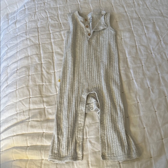 10 piece 12mo. Baby Boy Clothes short sleeve (042) - Picture 14 of 16